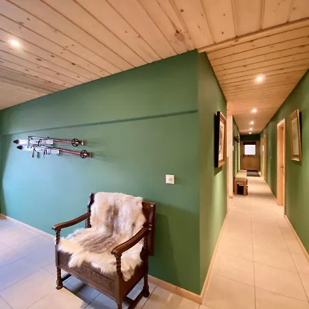 Calittum Luxe & Sunny Chalet 12 Personnes لا تزوماز